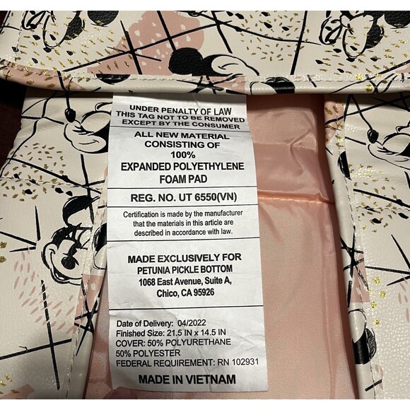 Petunia Pickle Bottom Disney Companion Diaper Clutch In Shimmery Minnie Mouse - Picture 6 of 16